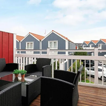 Apartment 6 Person In Bl Vand Blavand
